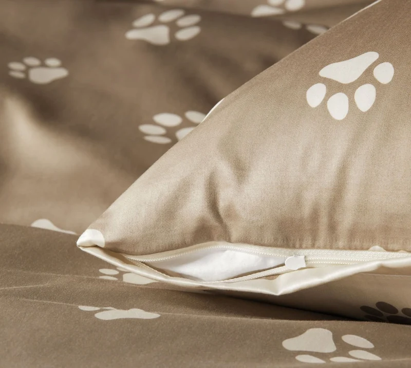Paws