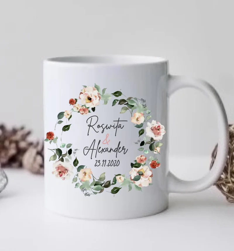 Personalisierte Hochzeitsgeschenk Tasse Blumenkranz Brautpaar, Ehepaar - Idee Hochzeit