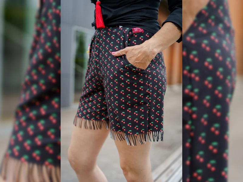 Reststück 288cm - Hamburger Liebe Fringe Me Cherry mit Fransenborte