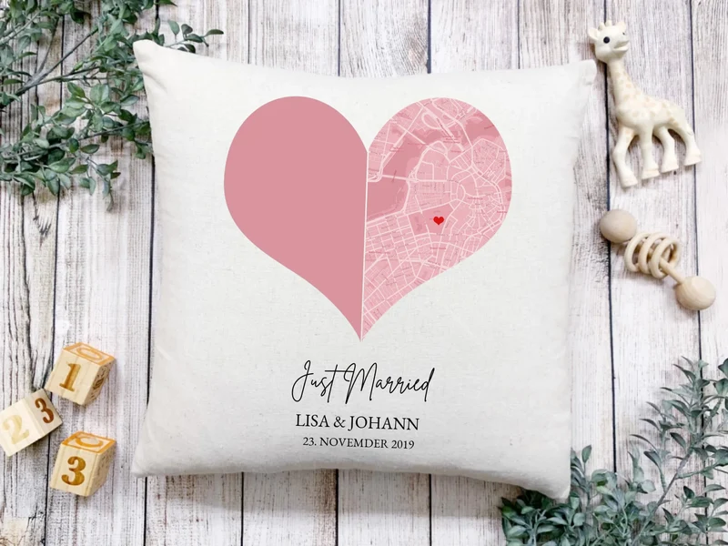 Hochzeitsgeschenk Brautpaar | Deko Foto Hochzeitskissen mit Namen und Datum personalisiert