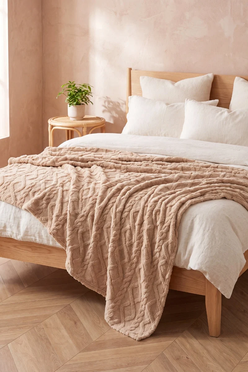 Kuscheldecke Braun