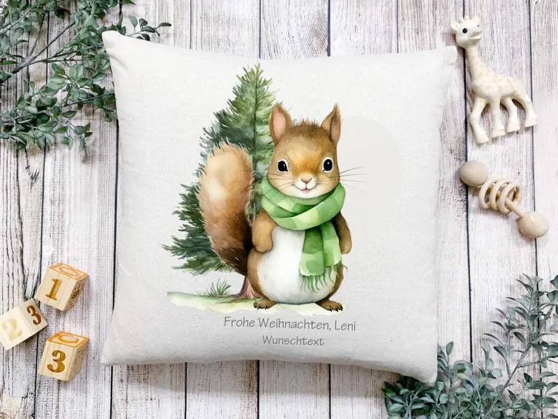 Geschenk Nikolaus, Weihnachtsgeschenk Kissen personalisiert für Mädchen & Jungen - Eichhörnchen mit Name, Text