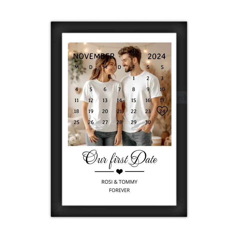 "OUR FIRST DATE" Kalender Fotoposter für Paare | Geschenk Valentinstag | Hochzeitstag | Jahrestag