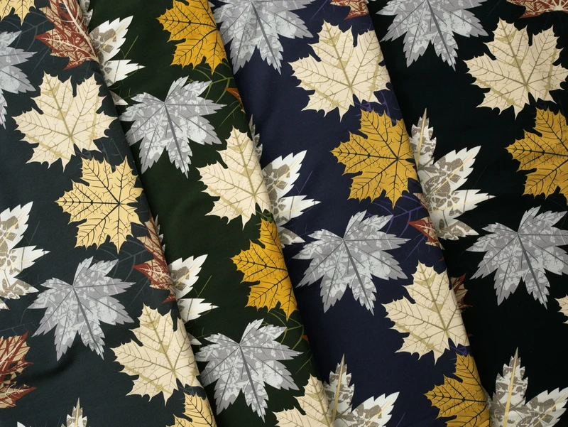 Reststück 43cm - Baumwollsweat Toronto Herbstlaub bunt auf Dunkelblau