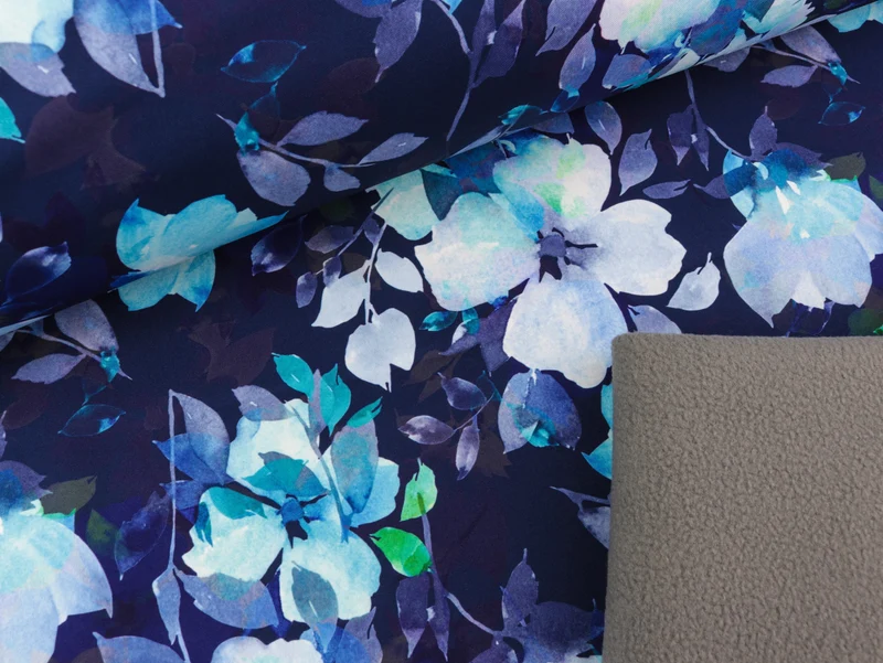 Reststück 65cm - Softshell Fiete Bunte Blumen auf Dunkelblau