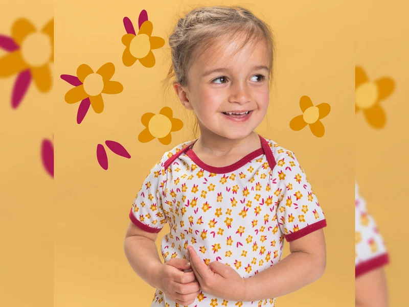 Hamburger Liebe Baumwoll Feinripp Kids Kollektion Sally and Friends Tiny Flowers bunt auf Meringa