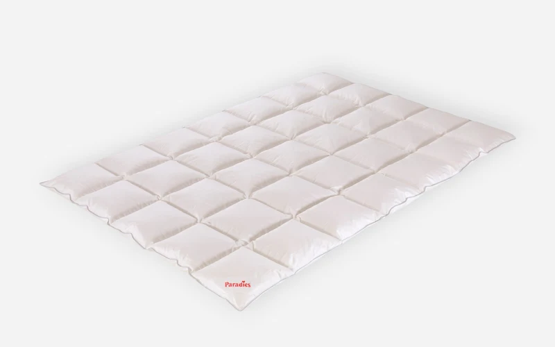 Ganzjahresbettdecke Sinfonie 90 medium warm