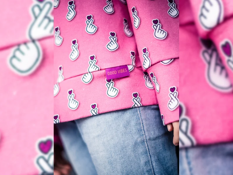 Hamburger Liebe Baumwollsweat Sakura Baby Hearts rosa scuro