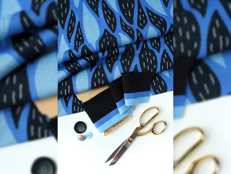 Reststück 29cm - Hamburger Liebe 5 Farb-Jacquardjersey Glossy Flow bluette-blue navy-azzuro-silber-winterweiß