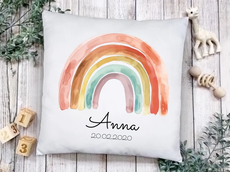 Personalisiertes Kissen zur Einschulung mit Füllung – Regenbogen