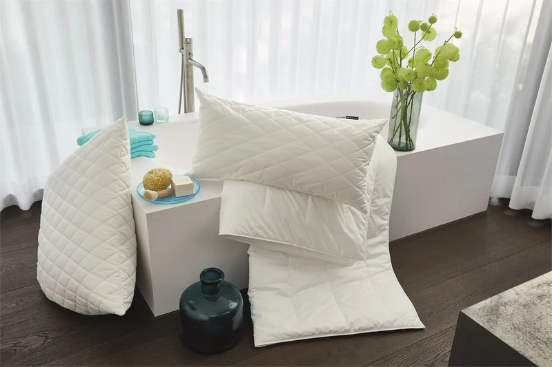 Ganzjahresbett Famous
