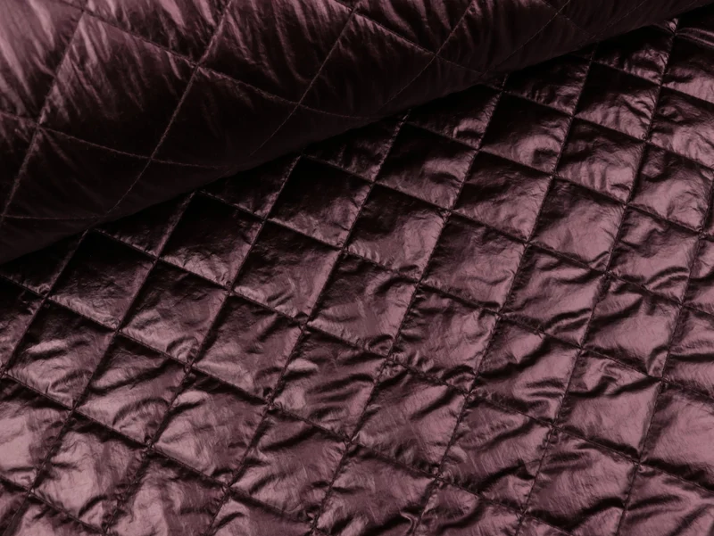 Reststück 12cm - Metallic Steppstoff Diamond aubergine glänzend uni