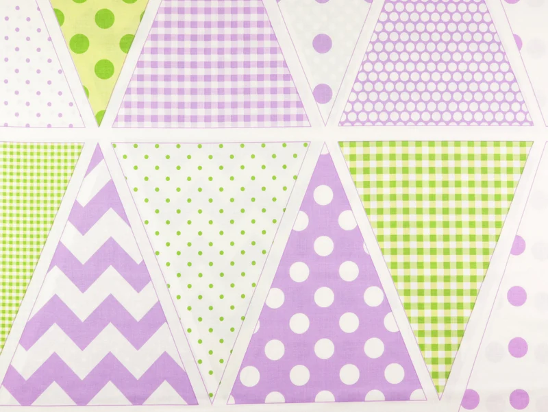 Wimpelkette Riley Blake Holiday Banners weiß-flieder-hellgrün Panel 60cm