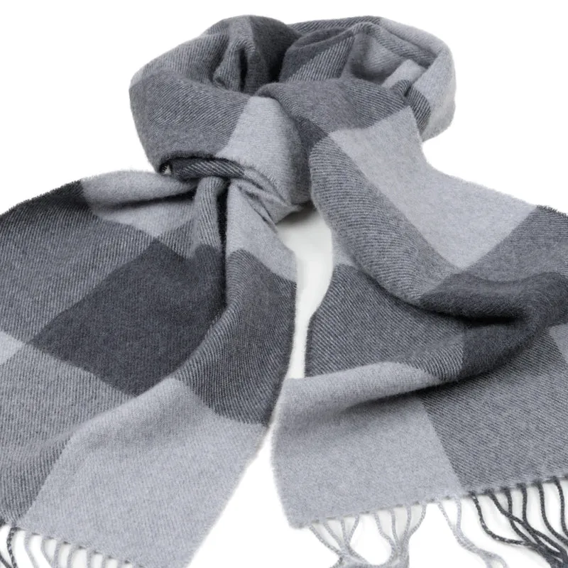 Weicher Merino-Schal, grau kariert