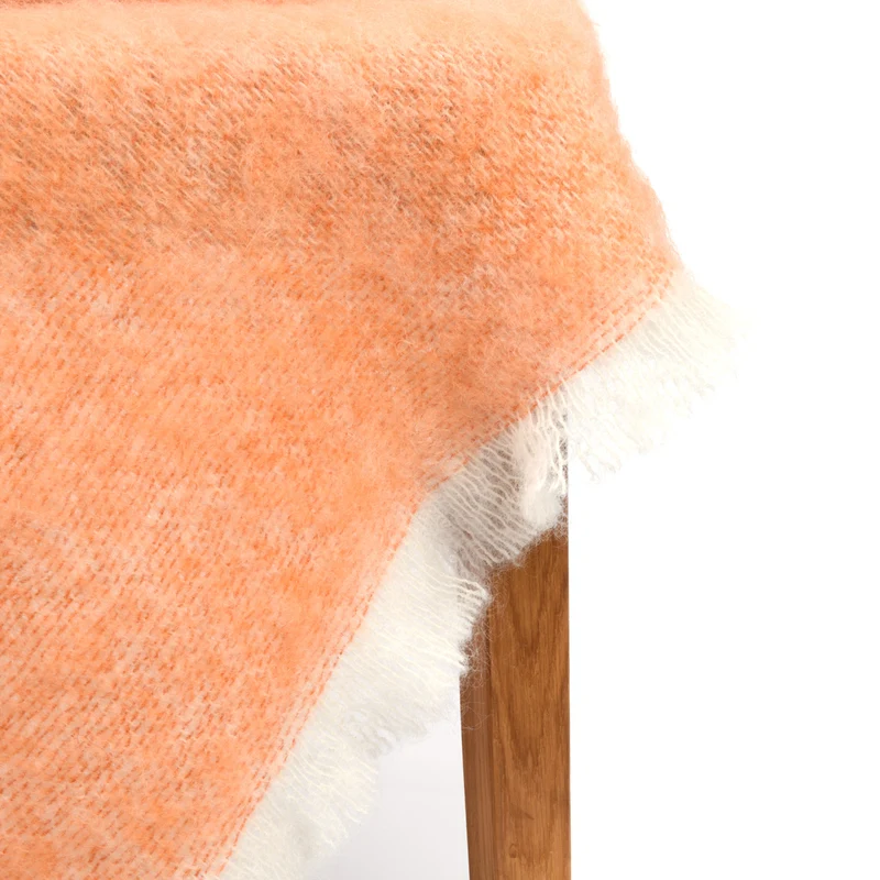 Kleine Mohairdecke "DIE KLEINE MANDARINE"
