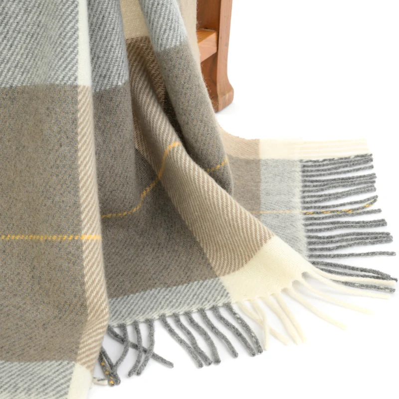 Ultraweiche Merino-Lammwolldecke "DUNE"