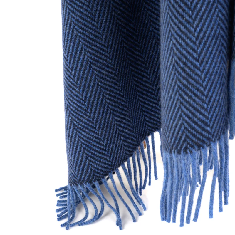 Merino-Kaschmirdecke "Midnight River"