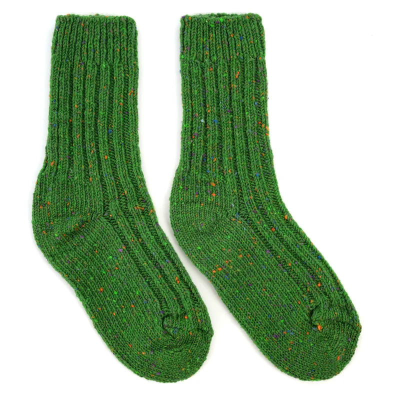 Einfarbige Wollsocken wie von Oma