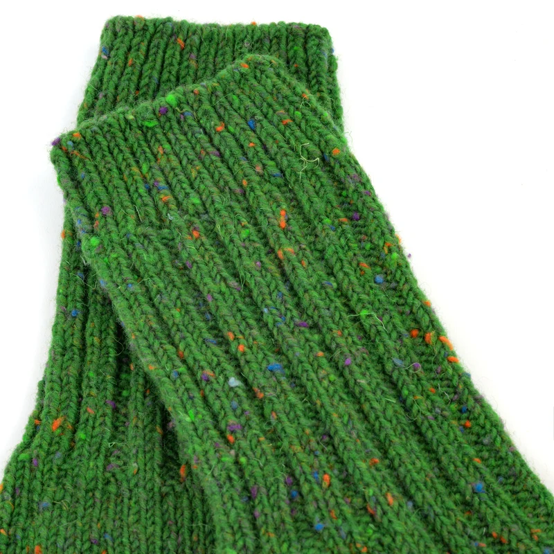 Einfarbige Wollsocken wie von Oma
