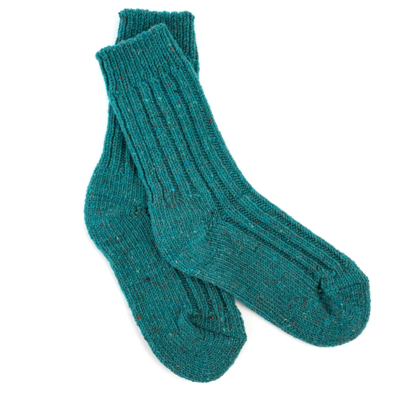 Einfarbige Wollsocken wie von Oma