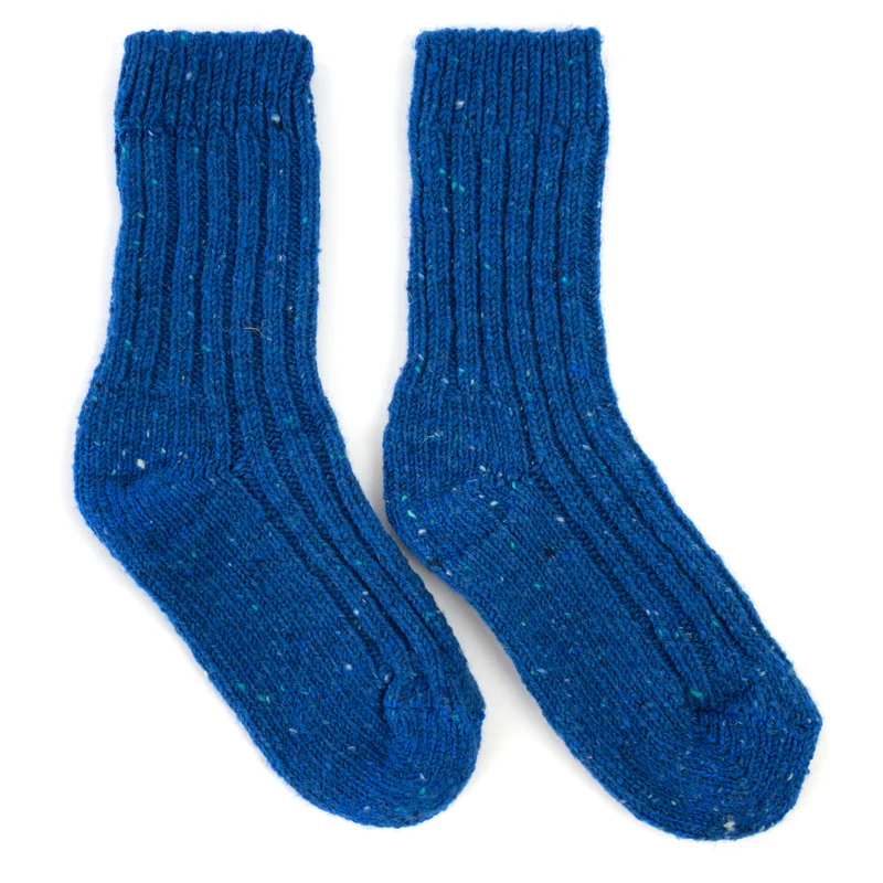 Einfarbige Wollsocken wie von Oma