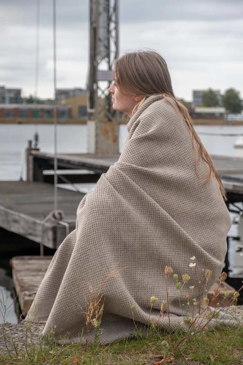 Wolldecke GreyFineGrid