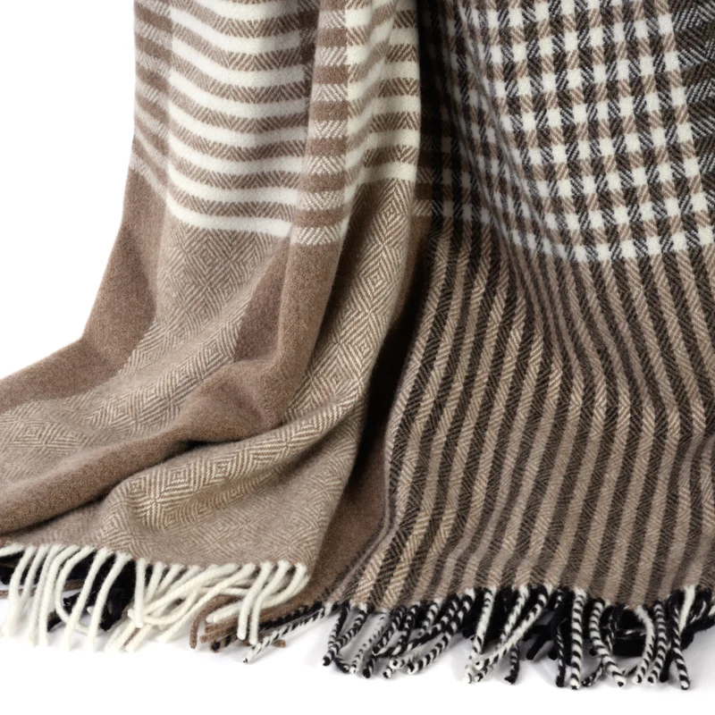 Extra große kuschelige Wohndecke