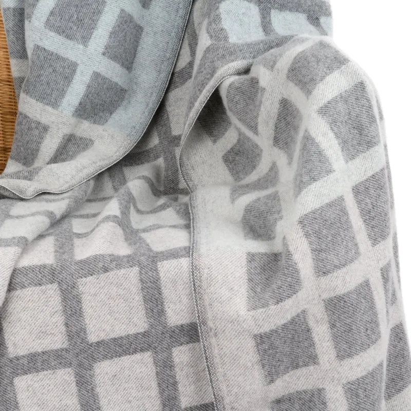 Weiche Merino-Wolldecke "Big City"
