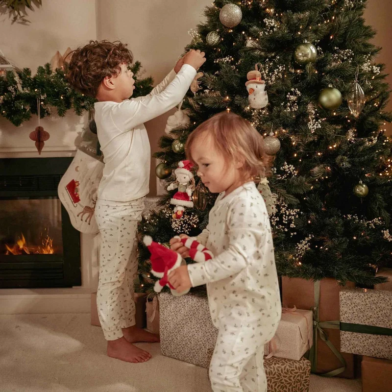 Rosa Weihnachtsanhänger – 4-teiliger Plüsch-Dekoset für den Weihnachtsbaum