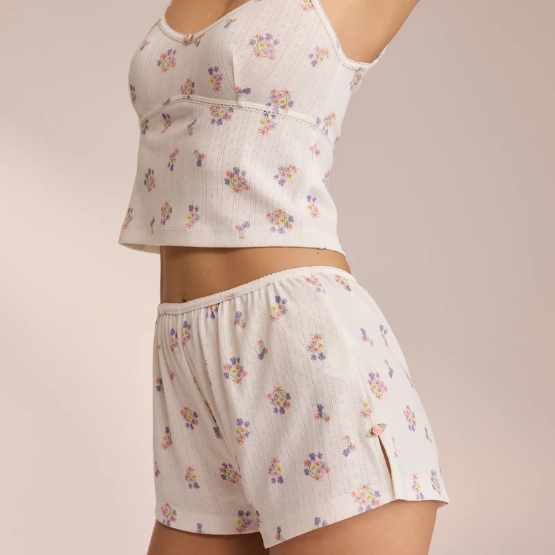 Pointelle Pyjamashorts - Florales Weiß