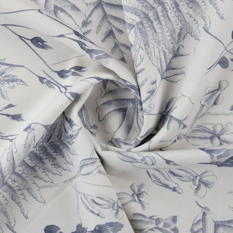 Satin Wildflowers - powderblue 280 cm