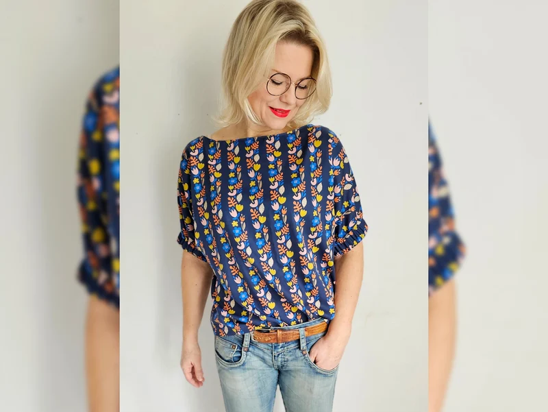 Hamburger Liebe New Cotton Satin Webware AL LAGO Felice blue navy-bunt