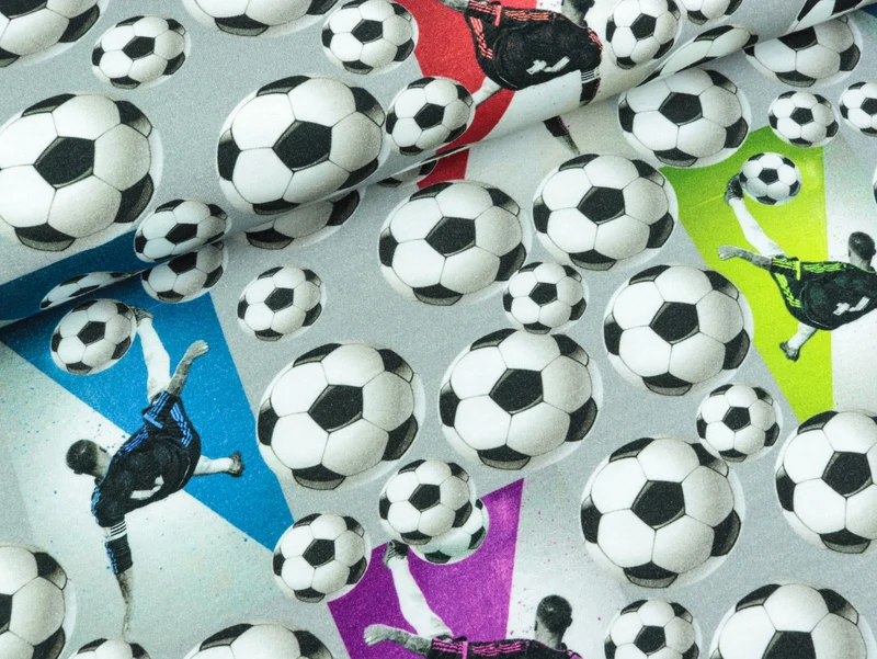 Reststück 15cm - Baumwolljersey Tim Soccer Fußball auf grau