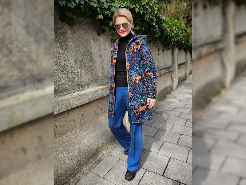 Hamburger Liebe Baumwollsweat Midnight Nocturn Life Hirsche blue navy-bunt