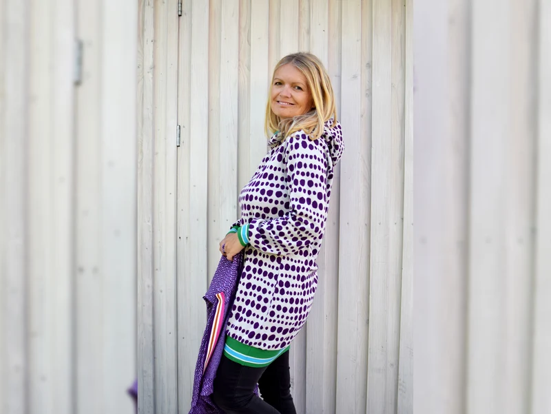 Hamburger Liebe 2 Farb-Jacquardjersey Queens United Forever meringa-viola
