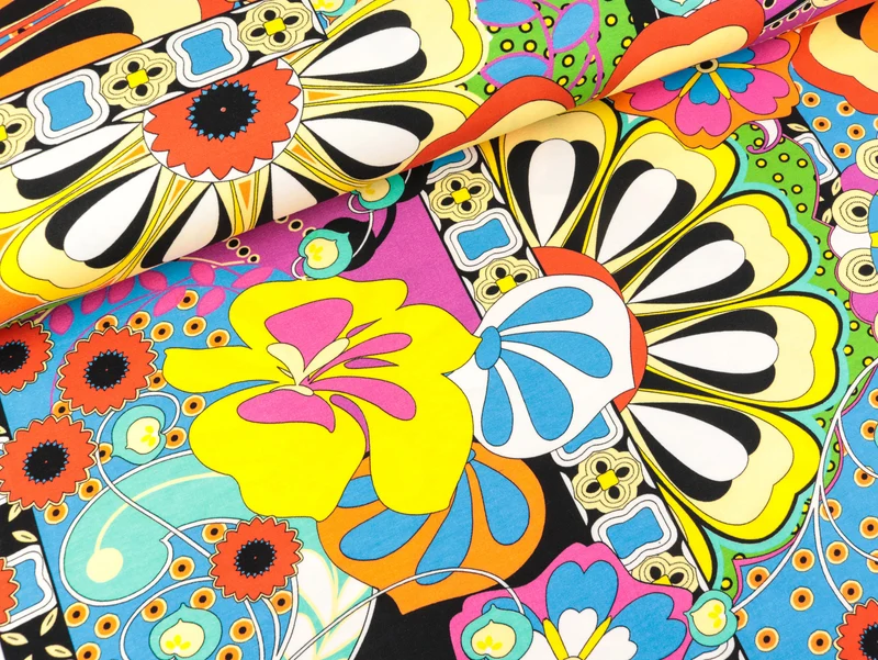 Baumwolljersey Große Blumen und Ornamente bunt auf Schwarz