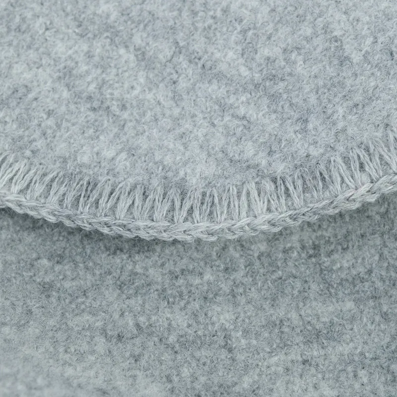 "DANA"- Zweifarbige Walkdecke aus Bio-Schurwolle (Merino)
