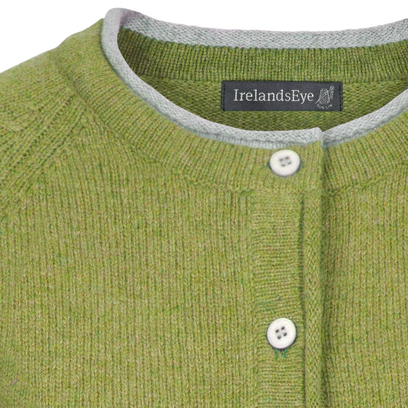 Kurze Strickjacke