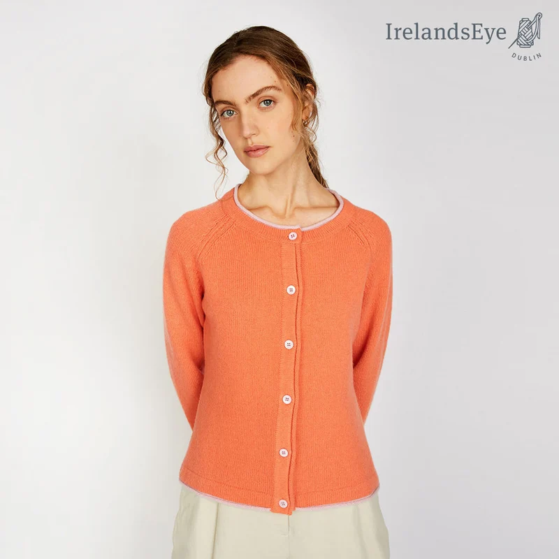 Kurze Strickjacke
