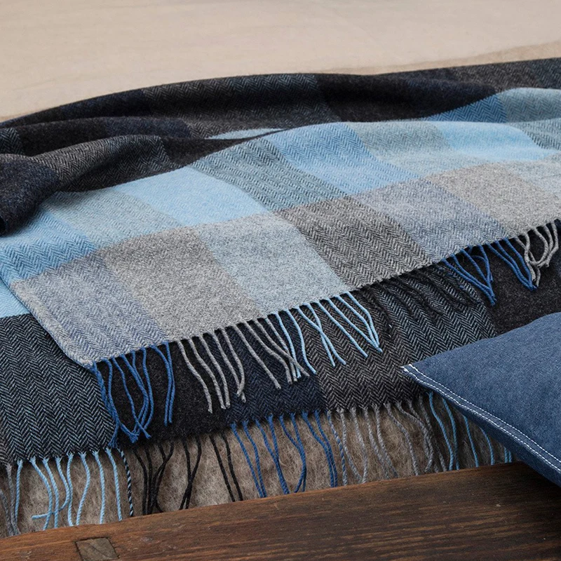 Lambswooldecke „DENIM“