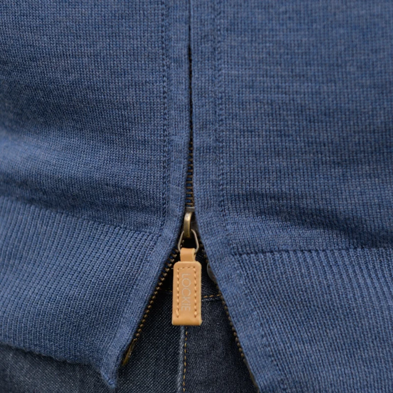 Dünner Hoodie mit Kapuze "WOODSTOCK"