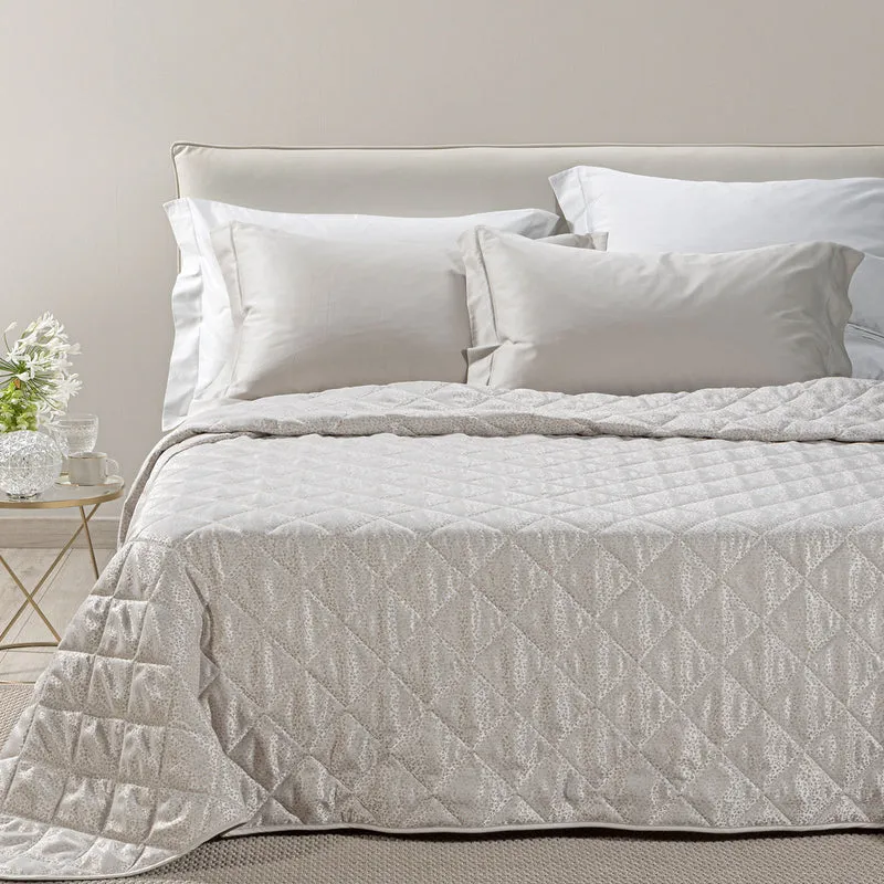 Copriletto Primaverile perleè in Raso Jacquard 80 gr/mq